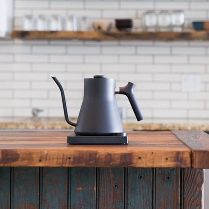 FELLOW Stagg EKG PRO Electric Gooseneck Pouring Kettle - Matte Black (UK PLUG)