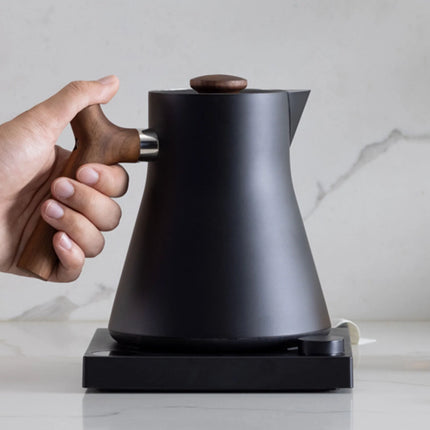 Fellow Corvo EKG Electric Kettle - Matte Black 0.9L (UK PLUG)