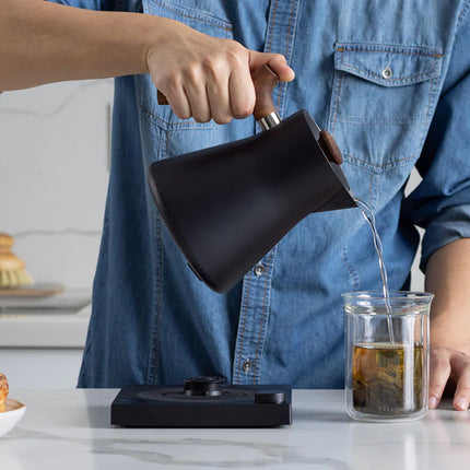 Fellow Corvo EKG Electric Kettle - Matte Black 0.9L (UK PLUG)