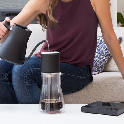 FELLOW Stagg EKG Electric Gooseneck Pouring Kettle - Matte Black (UK PLUG) 